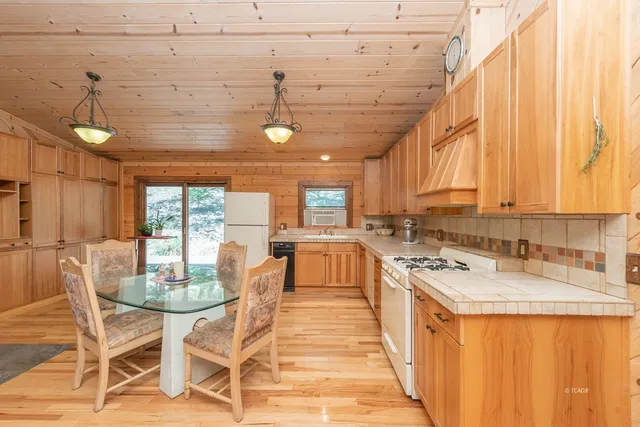 $485,000 | 4298 Little Browns Creek Road, Weaverville, CA 96093