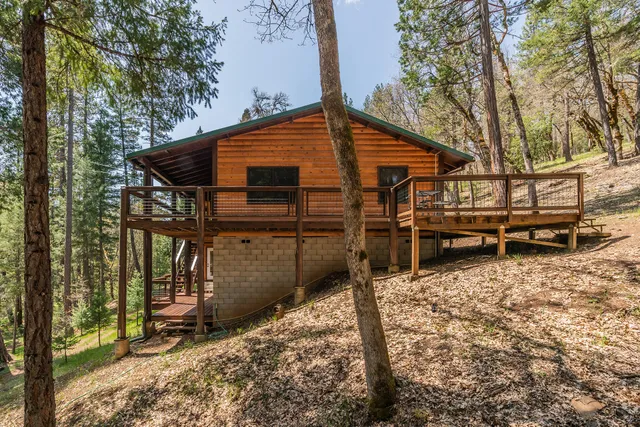 $485,000 | 4298 Little Browns Creek Road, Weaverville, CA 96093
