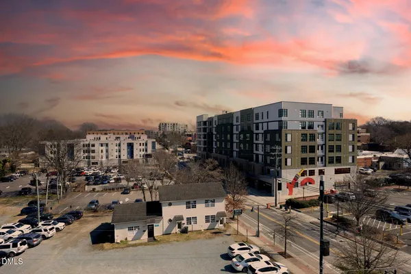 $725,000 | 400 West Rosemary Street, Unit 111, Chapel Hill, NC 27516