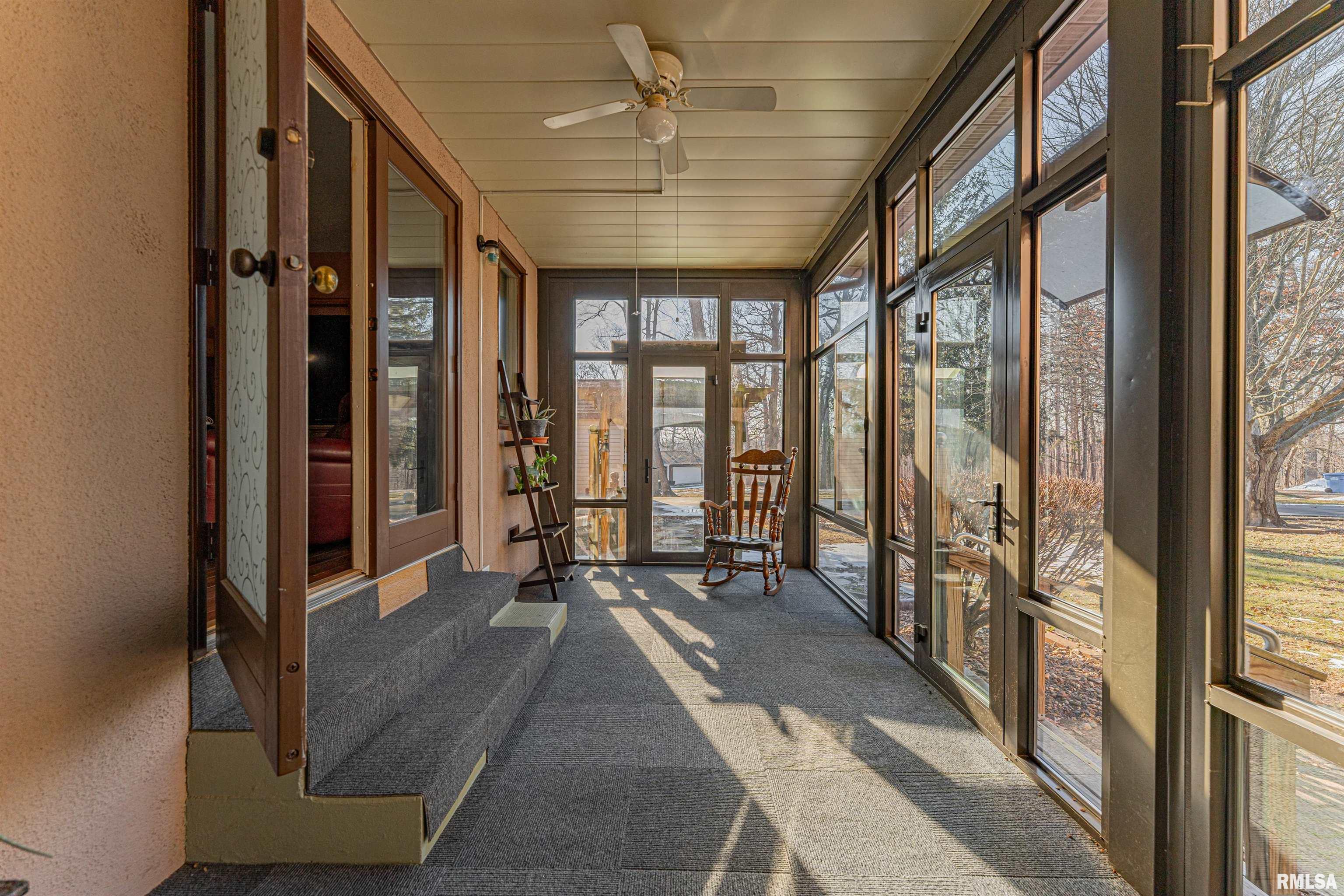 194 Timber Lane Mount Pulaski, IL 62548 - Photo 14 of 50