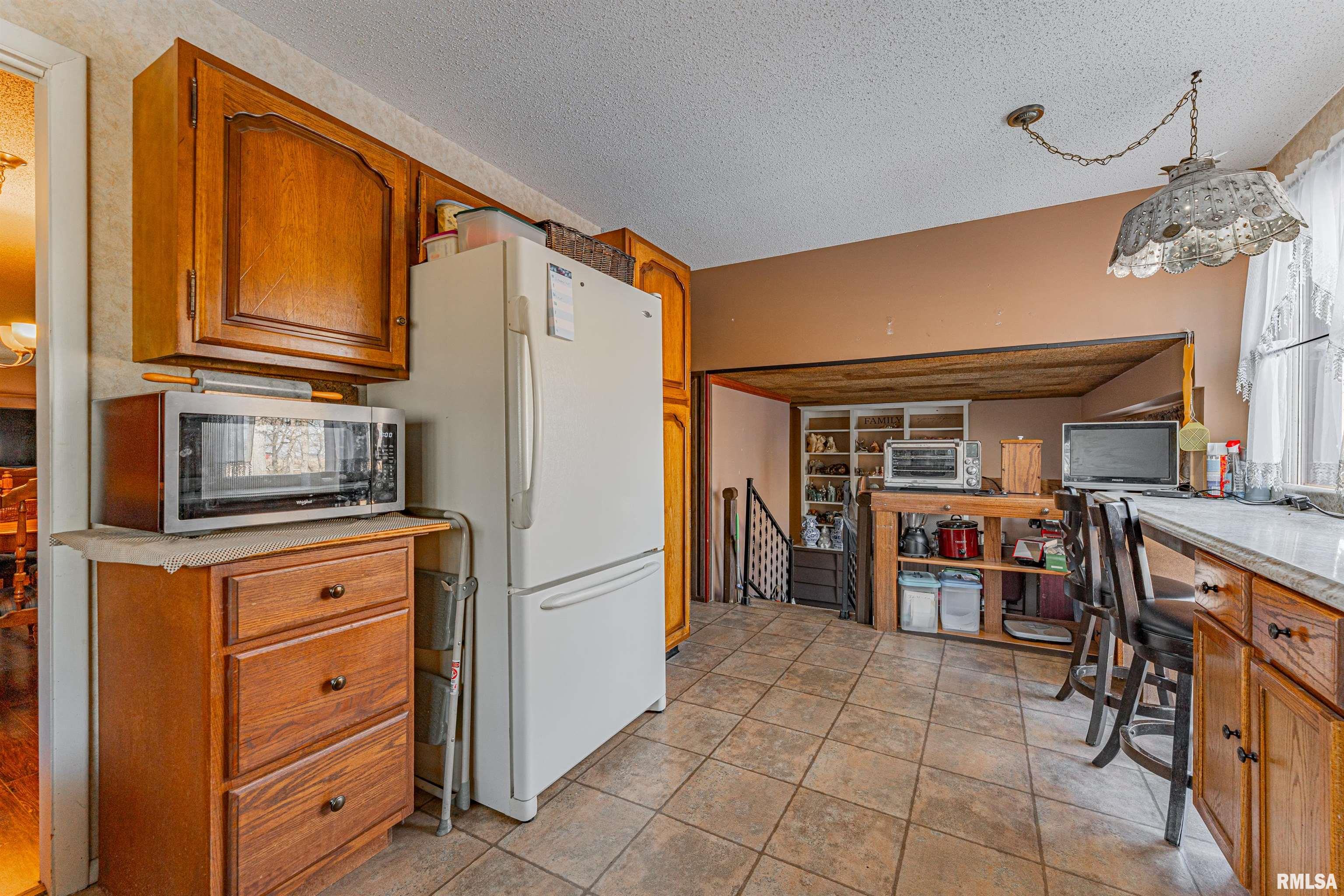 194 Timber Lane Mount Pulaski, IL 62548 - Photo 19 of 50