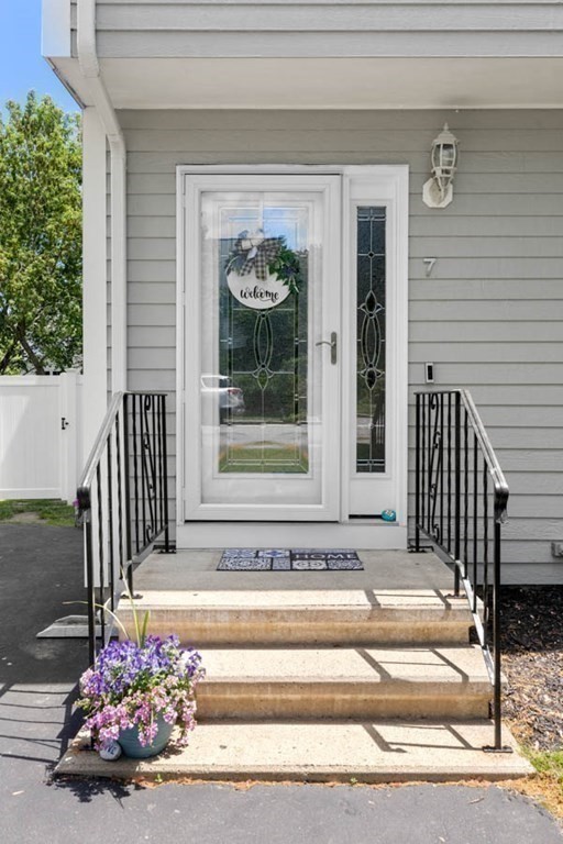 7 Northfield Road Peabody, MA 01960 - Photo 16 of 39 Gallery Image 16