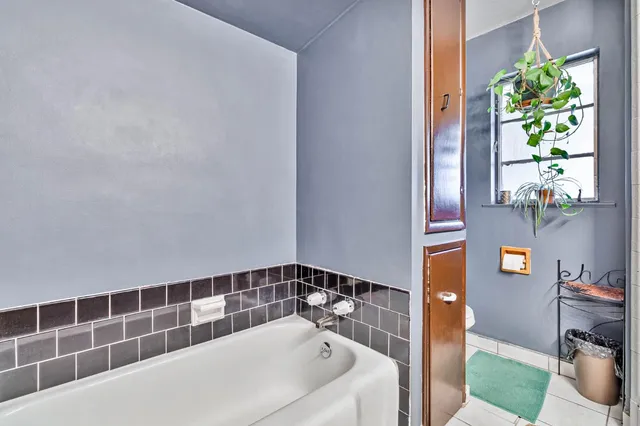 $279,500 | 3852 East Washington Avenue, Fresno, CA 93702