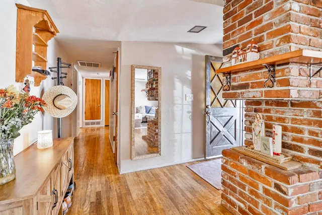 $279,500 | 3852 East Washington Avenue, Fresno, CA 93702