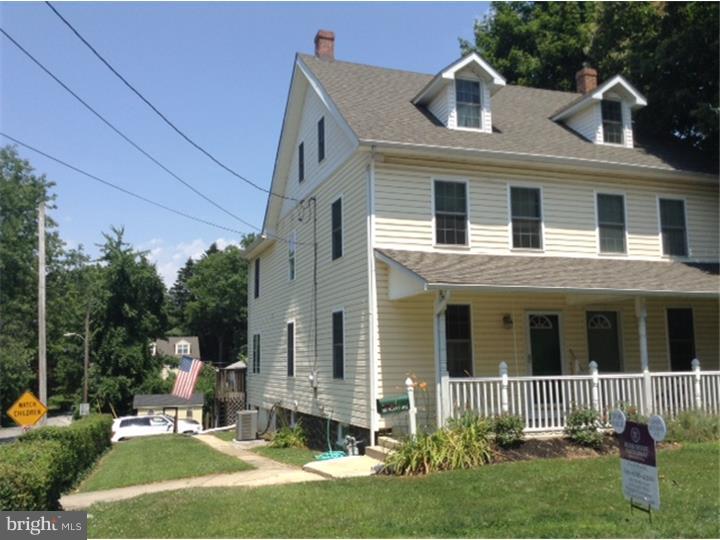 231 Plant Avenue Wayne, PA 19087 - Photo 2 of 15