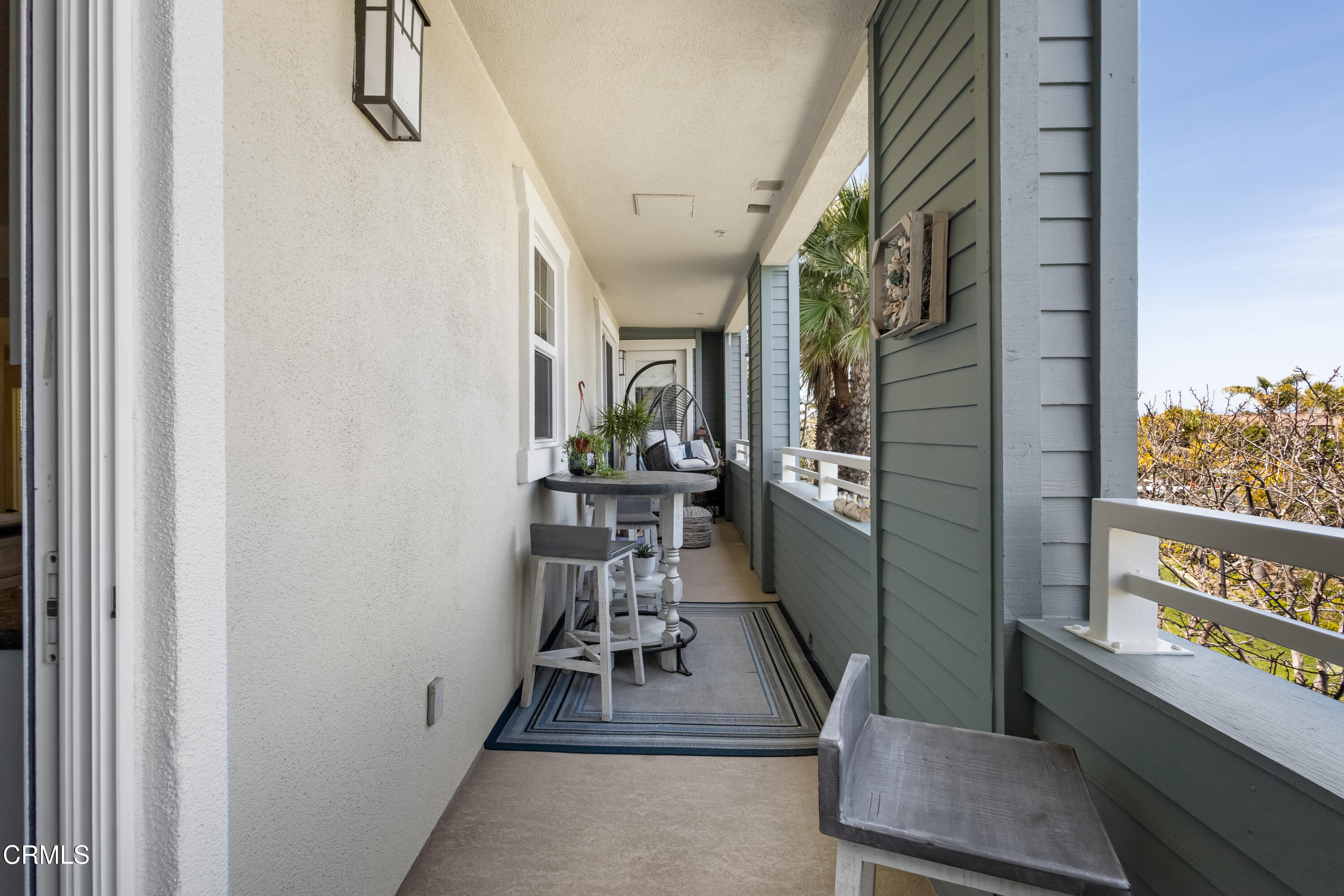 1536 Seabridge Lane Oxnard, CA 93035 - Photo 29 of 38 a view of entryway and hall with wooden floor