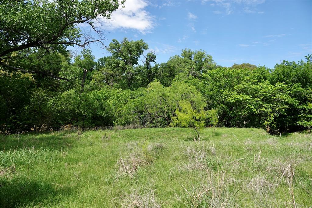 588 County Road 430 Mullin, TX 76864 - Photo 6 of 40