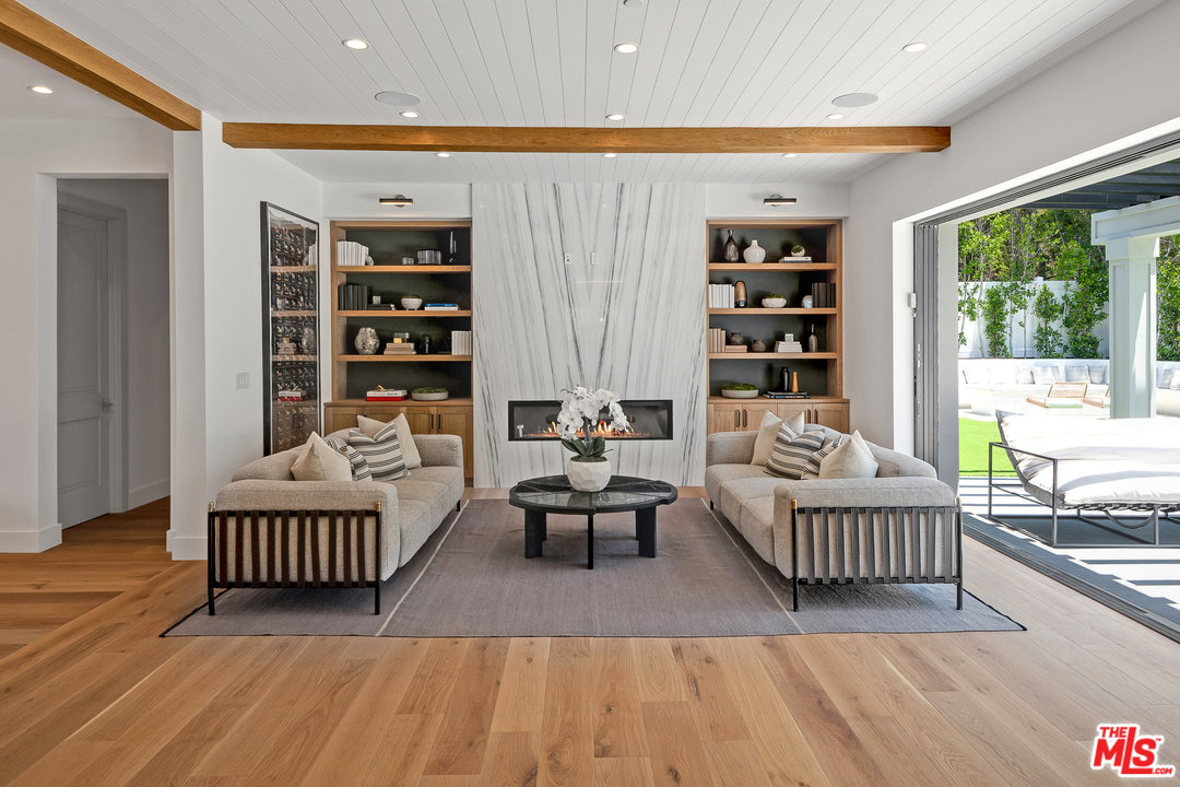 6310 Mirror Drive Los Angeles, CA 90068 - Photo 13 of 49 a living room with furniture flowerpot and a window