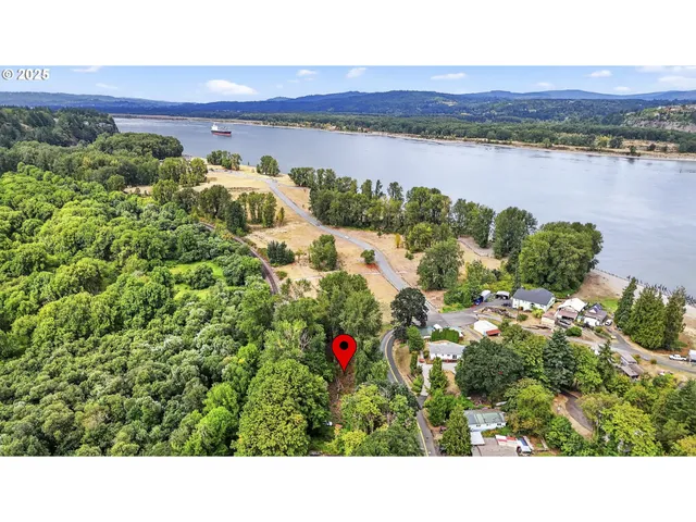 a picture of city view with lake and mountain view