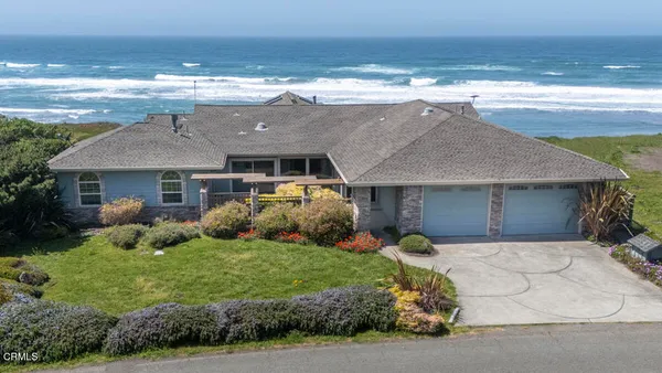 $2,200,000 | 32854 Ocean Meadows Circle, Fort Bragg, CA 95437