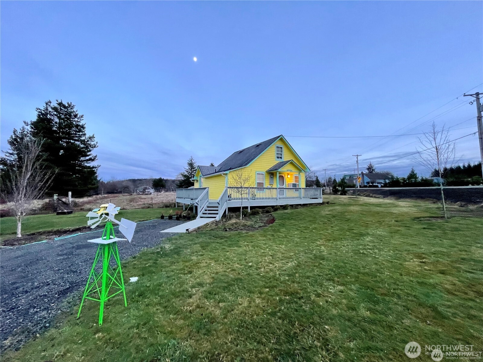 1707-1721 Fowler Road Raymond, WA 98577 - Photo 5 of 21 a view of yard with green space and seating area