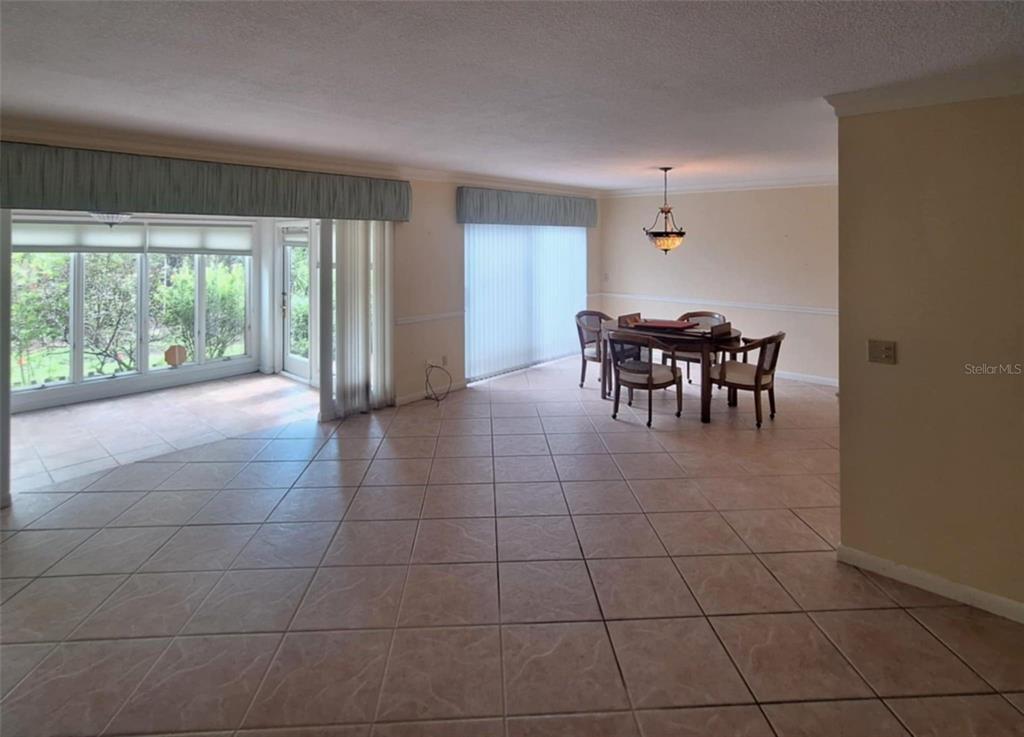 1517 North Carolwood Boulevard Fern Park, FL 32730 - Photo 11 of 35