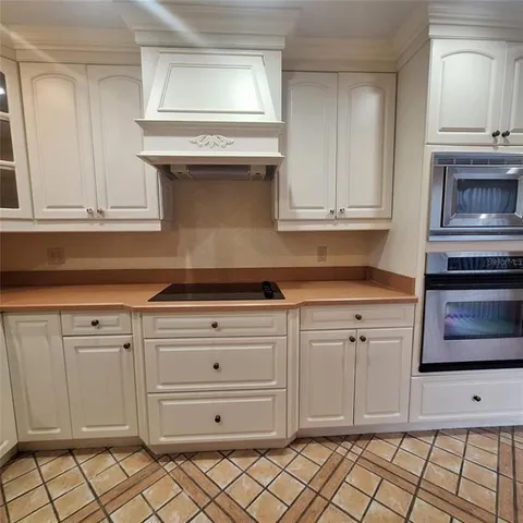 $339,000 | 1517 North Carolwood Boulevard, Fern Park, FL 32730