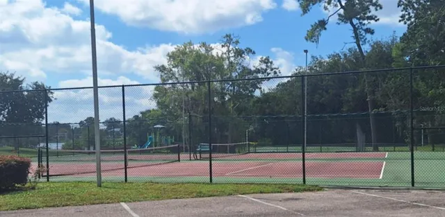 $339,000 | 1517 North Carolwood Boulevard, Fern Park, FL 32730