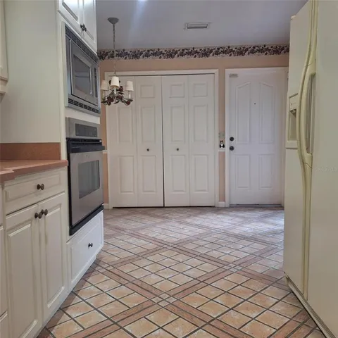 $339,000 | 1517 North Carolwood Boulevard, Fern Park, FL 32730