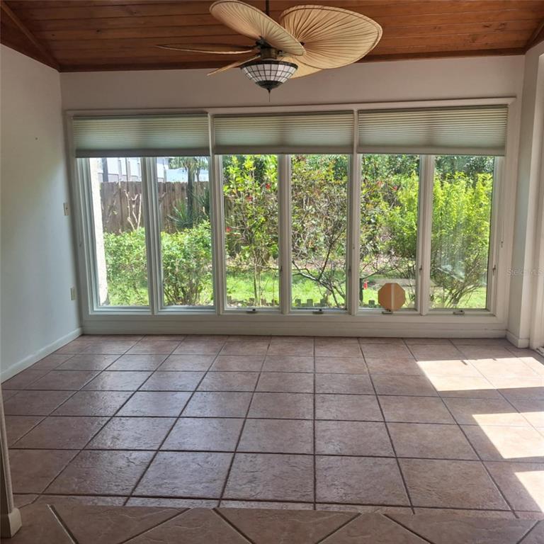 1517 North Carolwood Boulevard Fern Park, FL 32730 - Photo 9 of 35