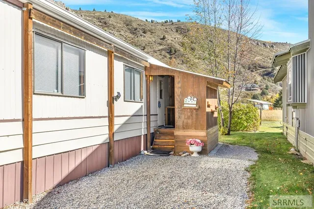 $180,000 | 160 Palisades Park Road, Unit 9, Irwin, ID 83428