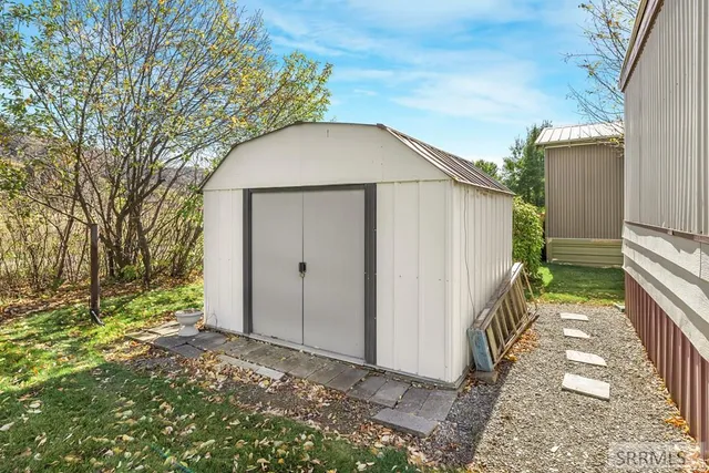 $180,000 | 160 Palisades Park Road, Unit 9, Irwin, ID 83428