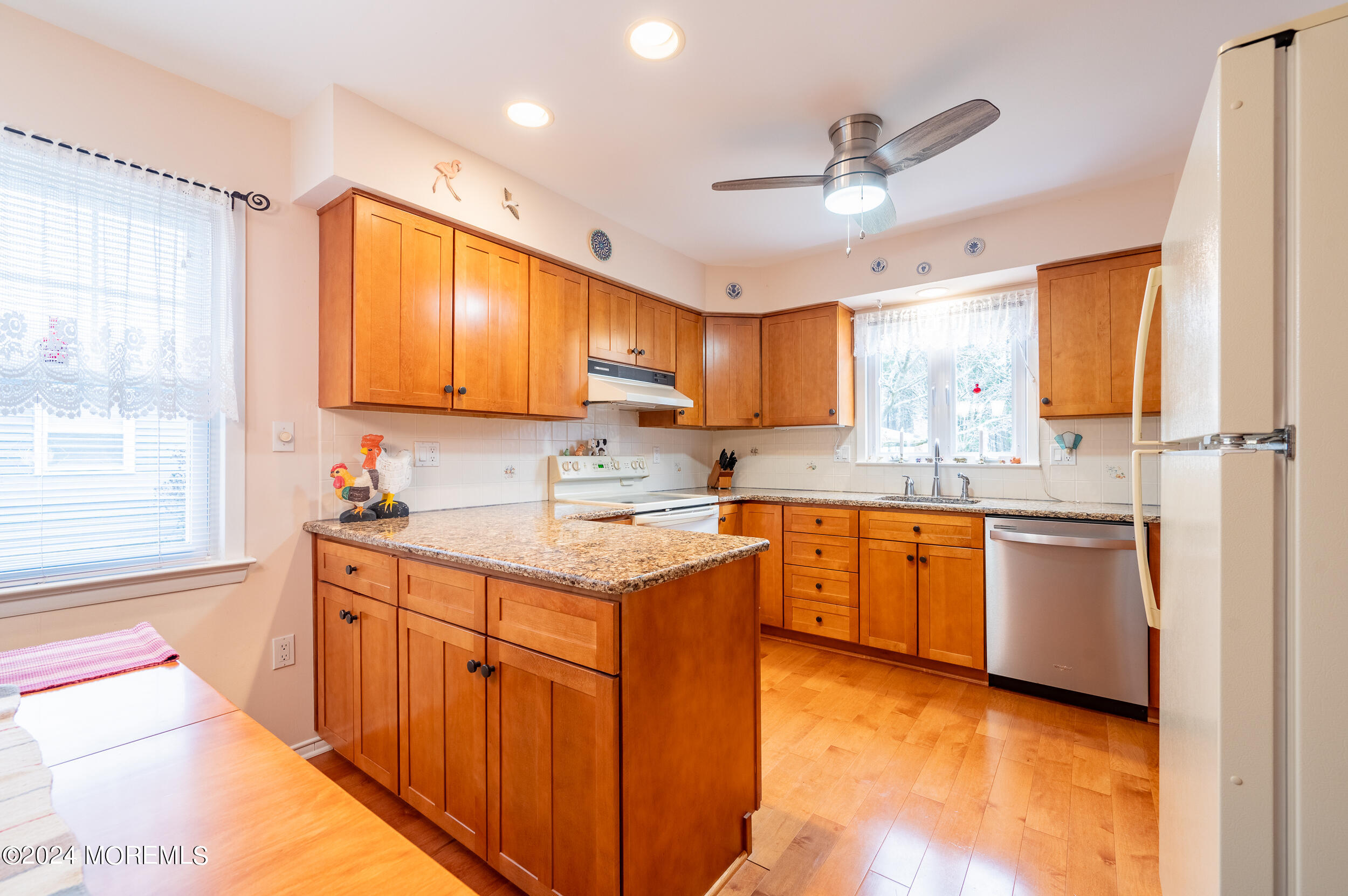 Kitchen 1a