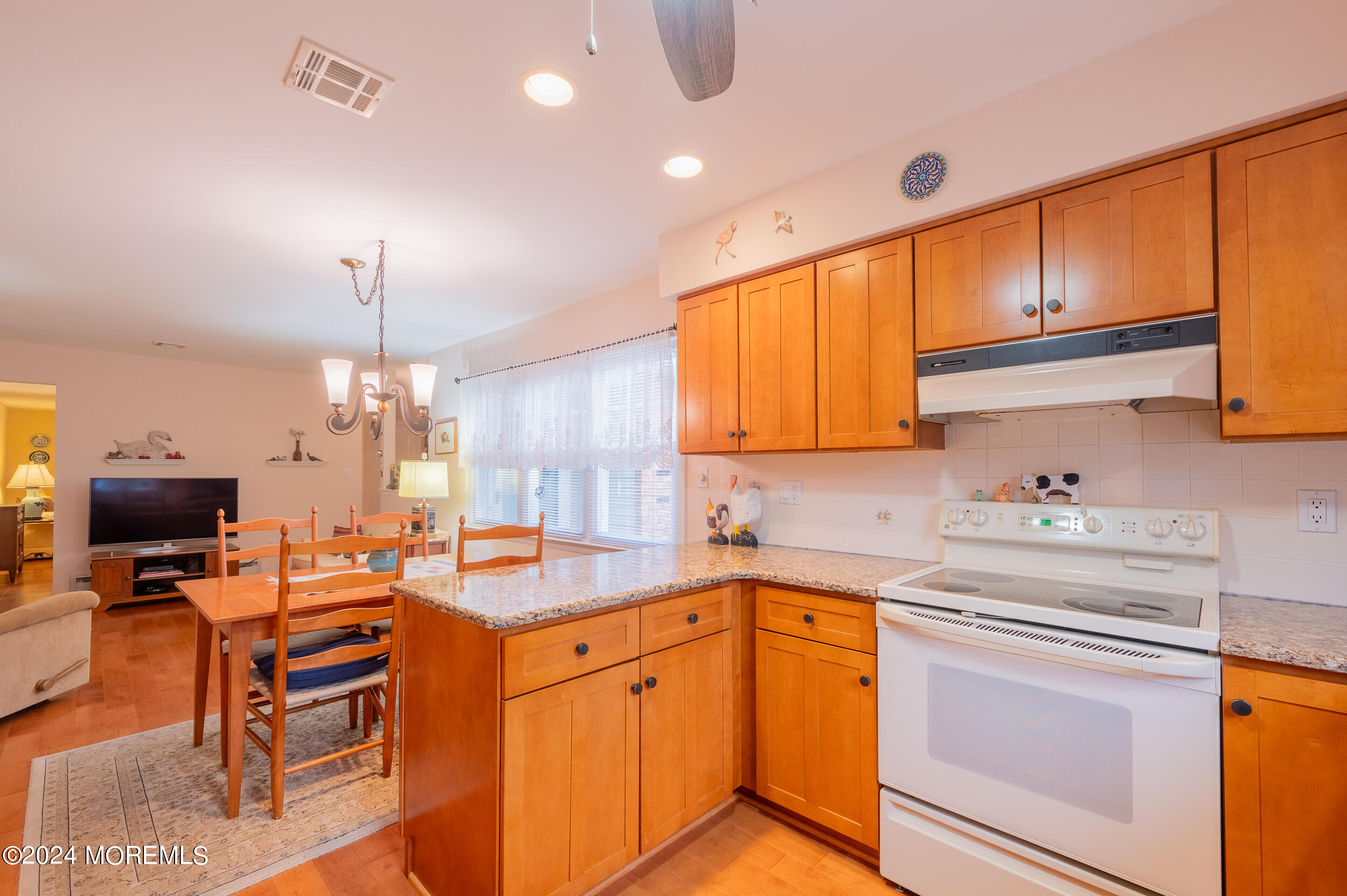 Kitchen 3