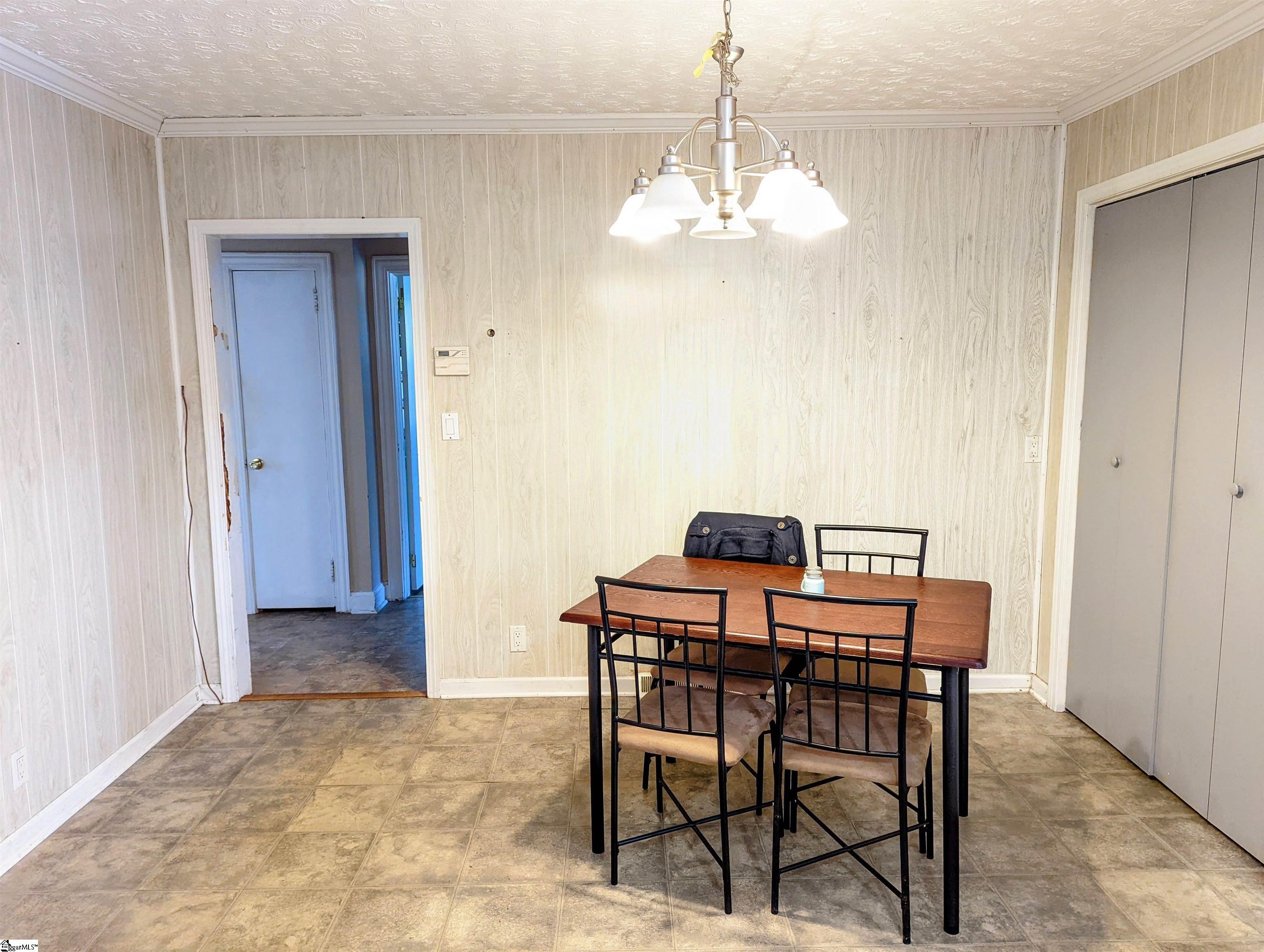 6419 Augusta Road Greenville, SC 29605 - Photo 17 of 20 Gallery Image 17
