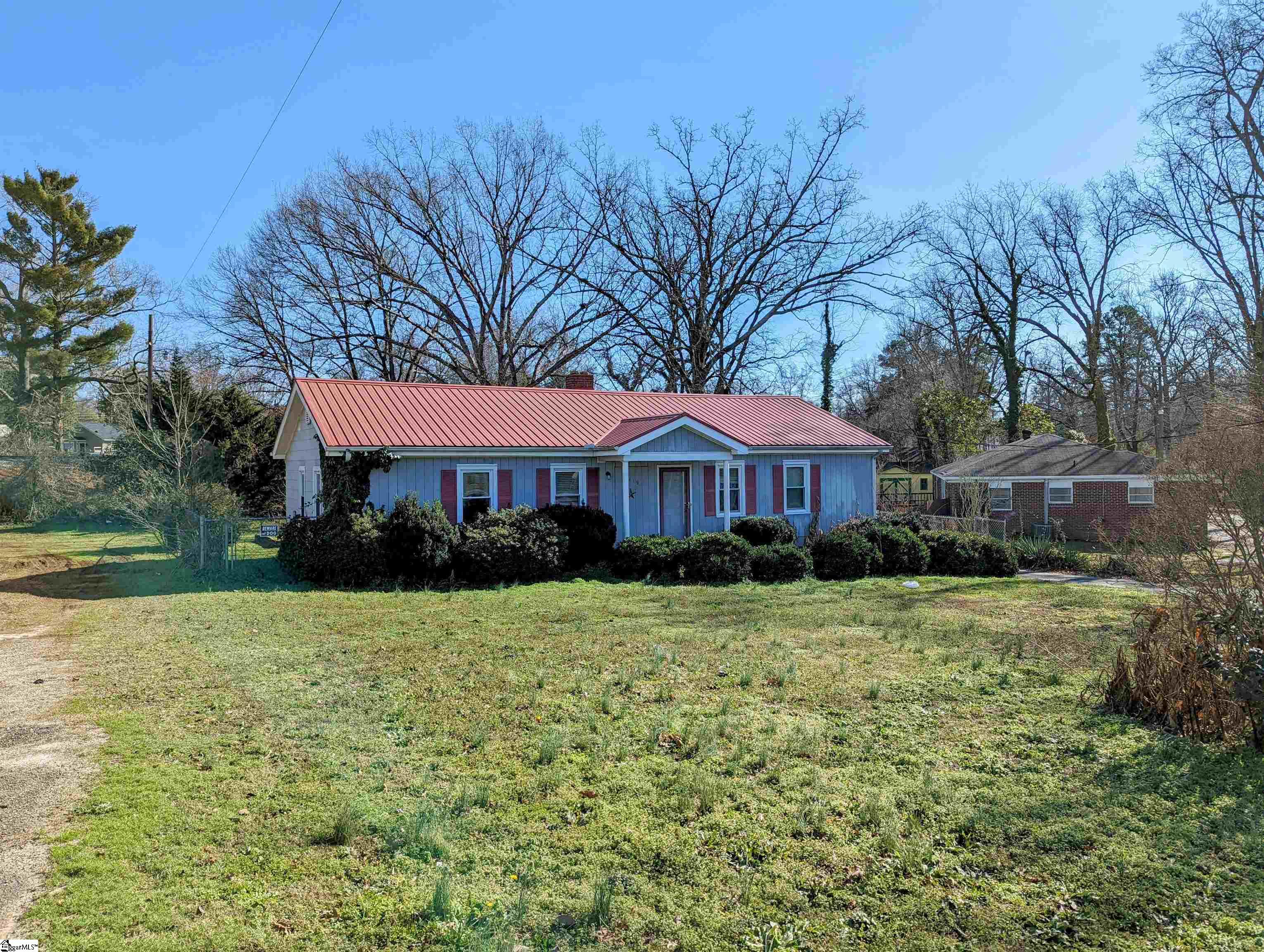 6419 Augusta Road Greenville, SC 29605 - Photo 3 of 20 Gallery Image 3