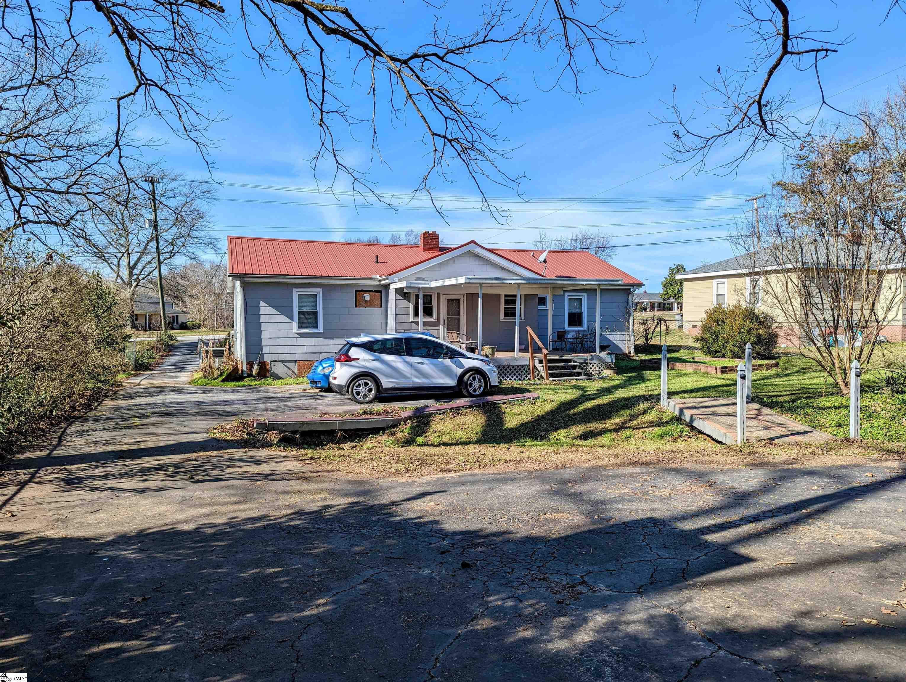 6419 Augusta Road Greenville, SC 29605 - Photo 6 of 20 Gallery Image 6