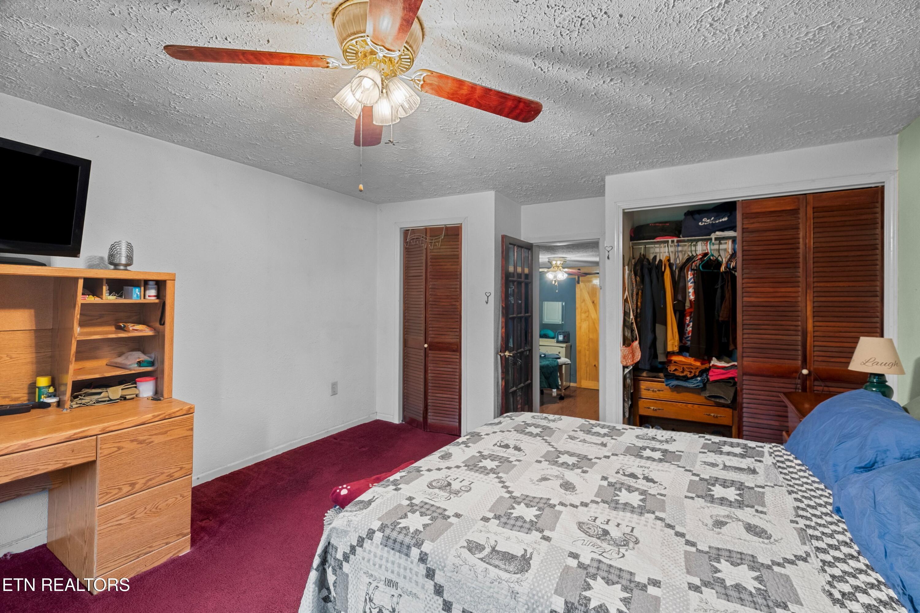2826 Broken Valley Road Thorn Hill, TN 37881 - Photo 15 of 34 017-2826BrokenValleyRoad-ThornHill-TN-37