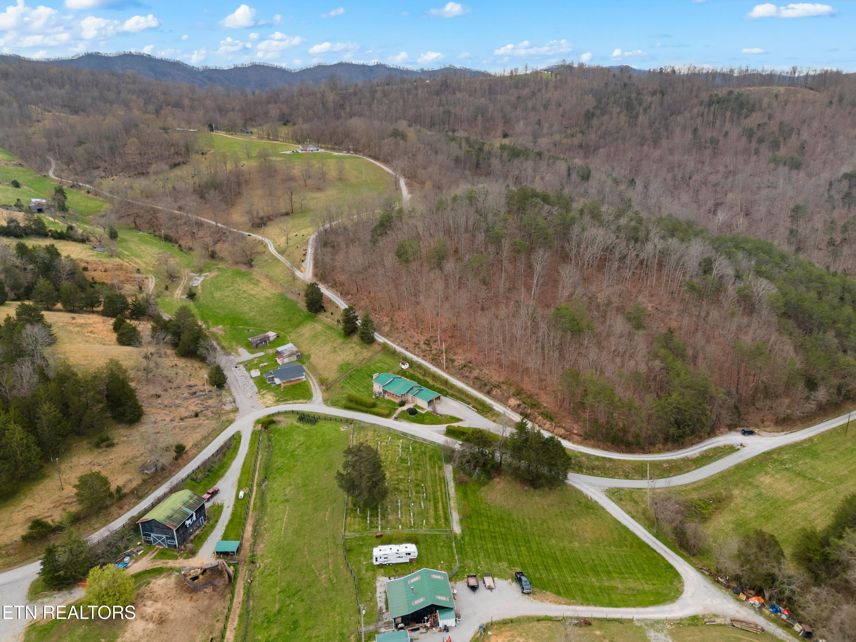 2826 Broken Valley Road Thorn Hill, TN 37881 - Photo 33 of 34 033-2826BrokenValleyRoad-ThornHill-TN-37