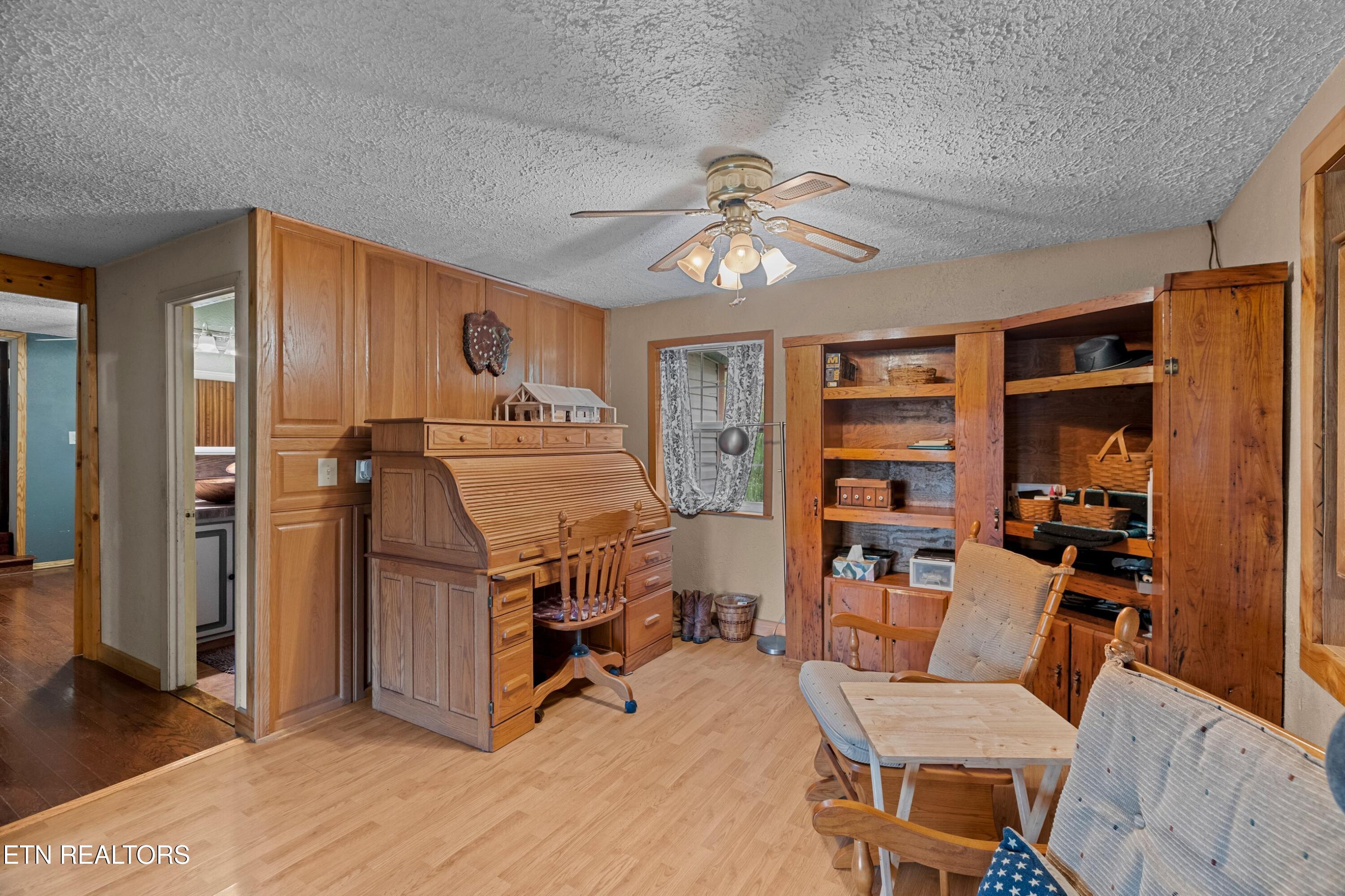 2826 Broken Valley Road Thorn Hill, TN 37881 - Photo 6 of 34 010-2826BrokenValleyRoad-ThornHill-TN-37