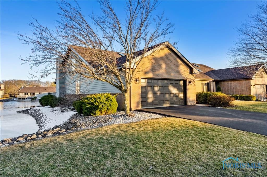 2227 Quail Lake Road Findlay, OH 45840 - Photo 2 of 23 Gallery Image 2
