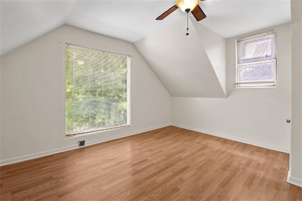 153 Little Street Southeast Atlanta, GA 30315 - Photo 11 of 17