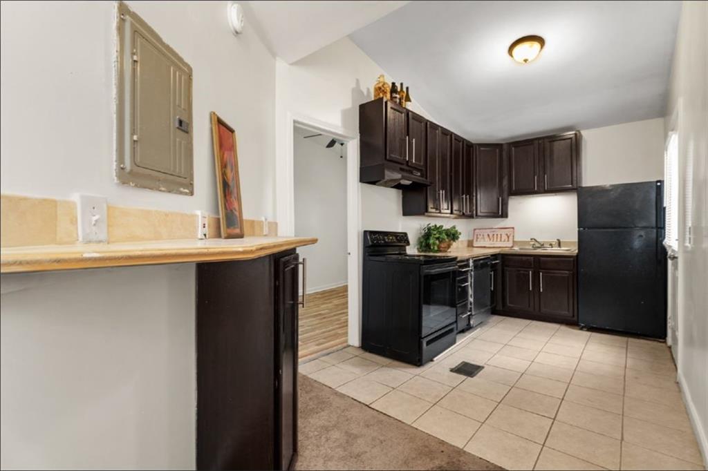 153 Little Street Southeast Atlanta, GA 30315 - Photo 4 of 17