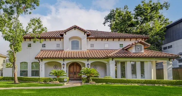 $2,575,000 | 5410 Valerie Street, Bellaire, TX 77401