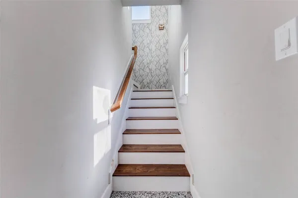 $2,575,000 | 5410 Valerie Street, Bellaire, TX 77401