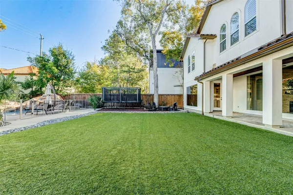 $2,575,000 | 5410 Valerie Street, Bellaire, TX 77401