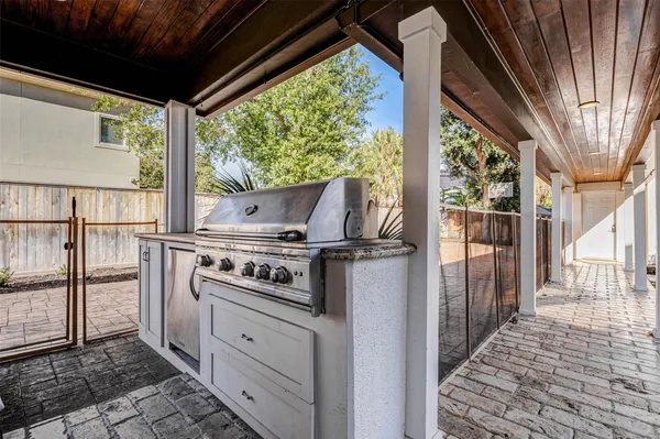 $2,575,000 | 5410 Valerie Street, Bellaire, TX 77401