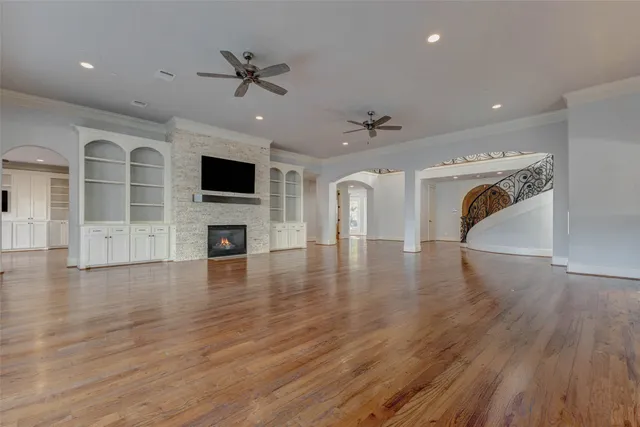 $2,750,000 | 5410 Valerie Street, Bellaire, TX 77401