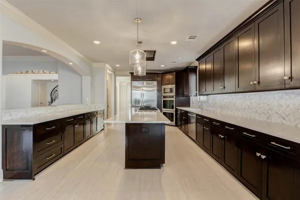 $2,575,000 | 5410 Valerie Street, Bellaire, TX 77401