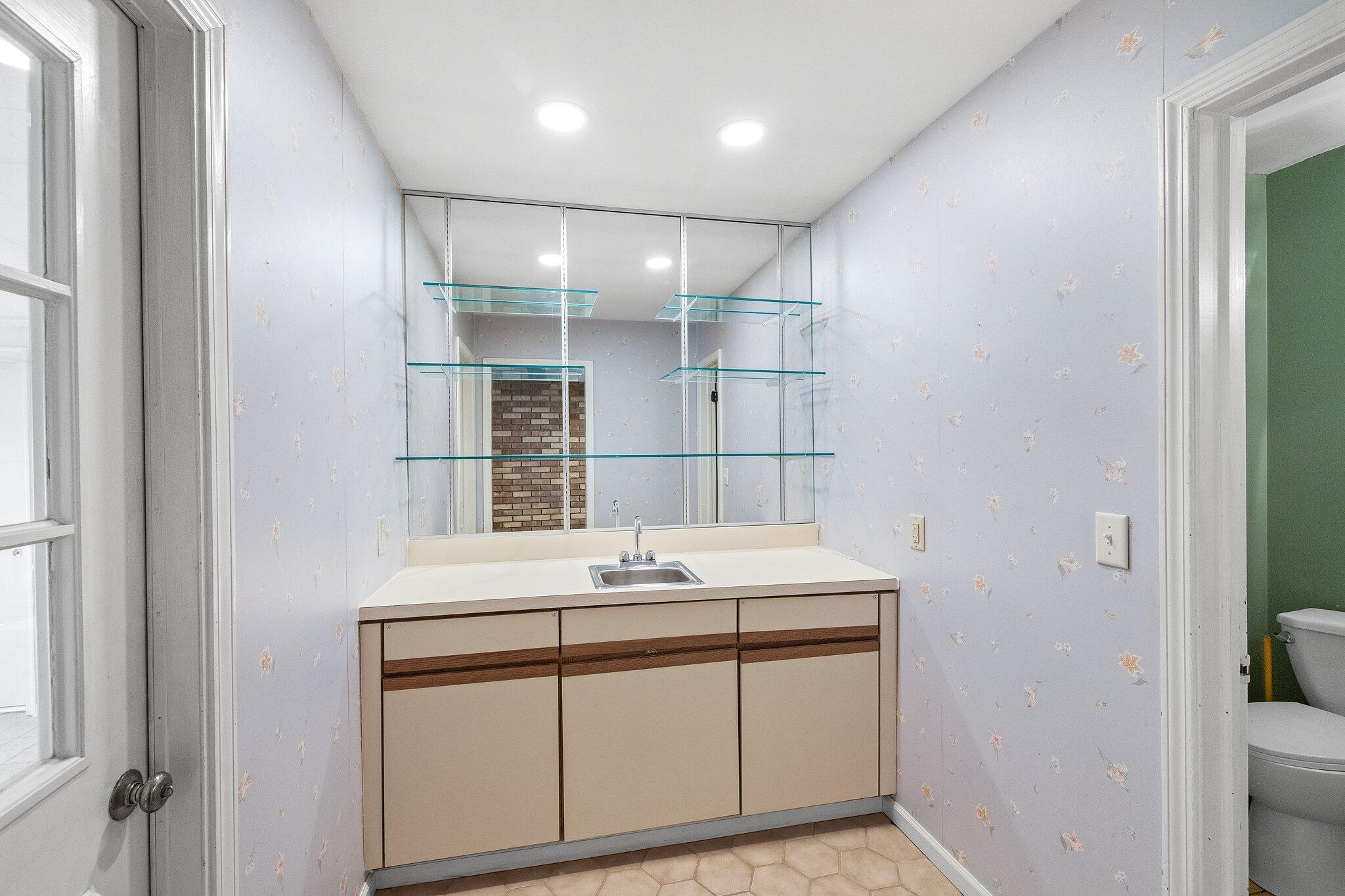 10831 Hendricks Place Crown Point, IN 46307 - Photo 16 of 37 2048x1365
