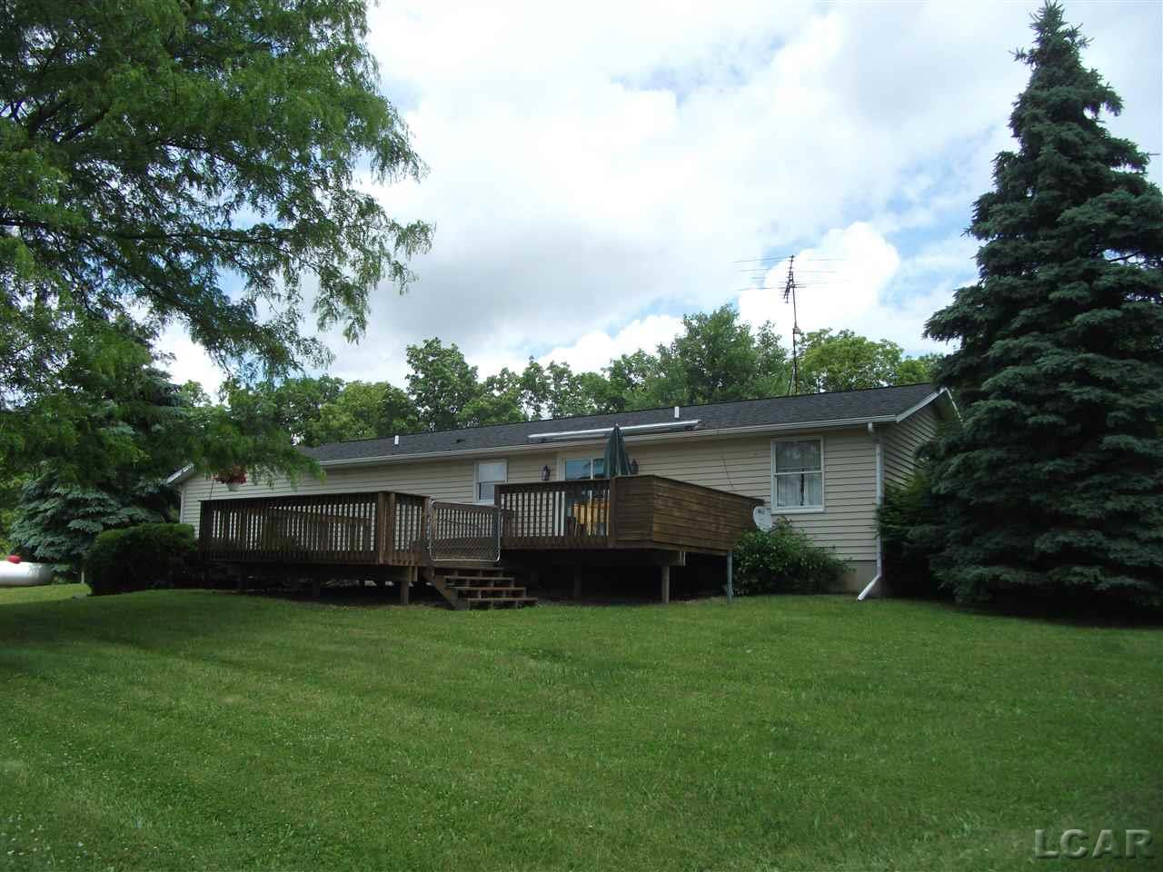 13996 Sheridan Road Manchester, MI 48158 - Photo 7 of 8 31248755-6.JPG