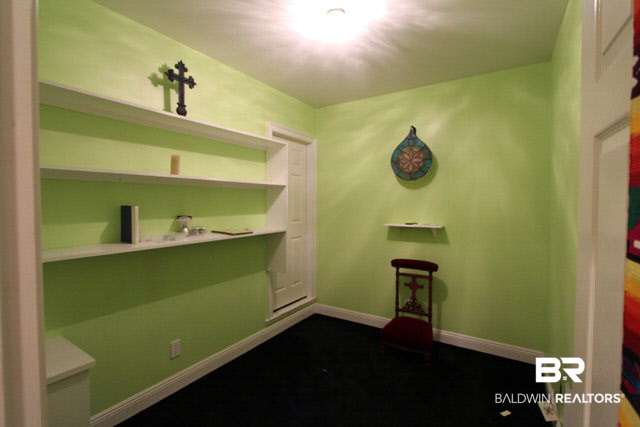 106 Alsway Court Fairhope, AL 36532 - Photo 27 of 32 Craft Room