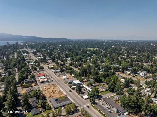 $2,499,900 | 2009 East Sherman Avenue, Coeur D'Alene, ID 83814