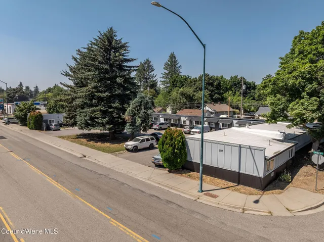 $2,499,900 | 2009 East Sherman Avenue, Coeur D'Alene, ID 83814