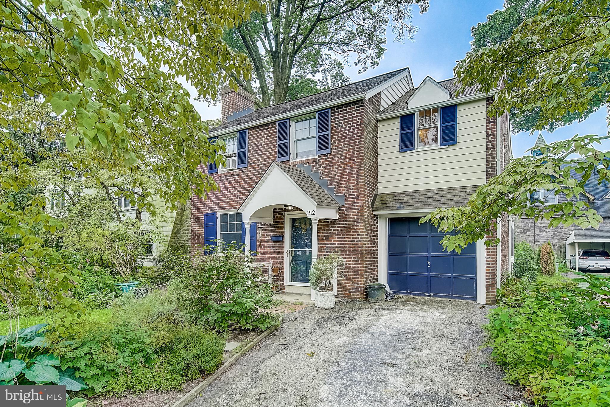212 Williamsburg Road Ardmore, PA 19003 - Photo 2 of 42 Gallery Image 2