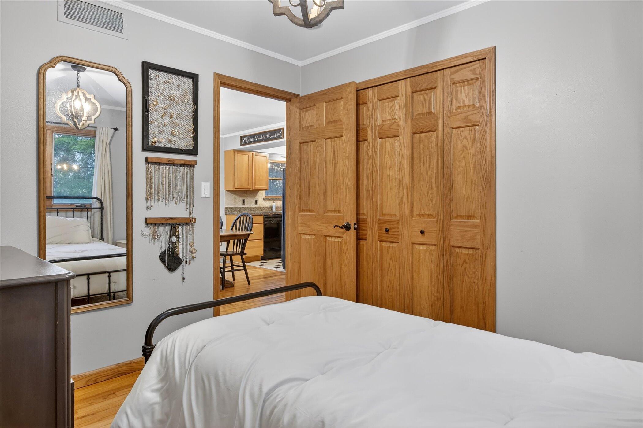 9765 McClements Road Brighton, MI 48114 - Photo 17 of 29 25-9765 McClements Rd Brighton, MI 4811