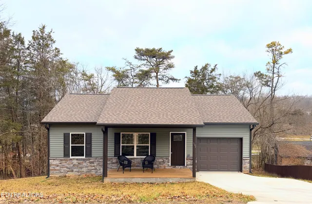 $284,900 | 131 Lynn Drive, Maynardville, TN 37807