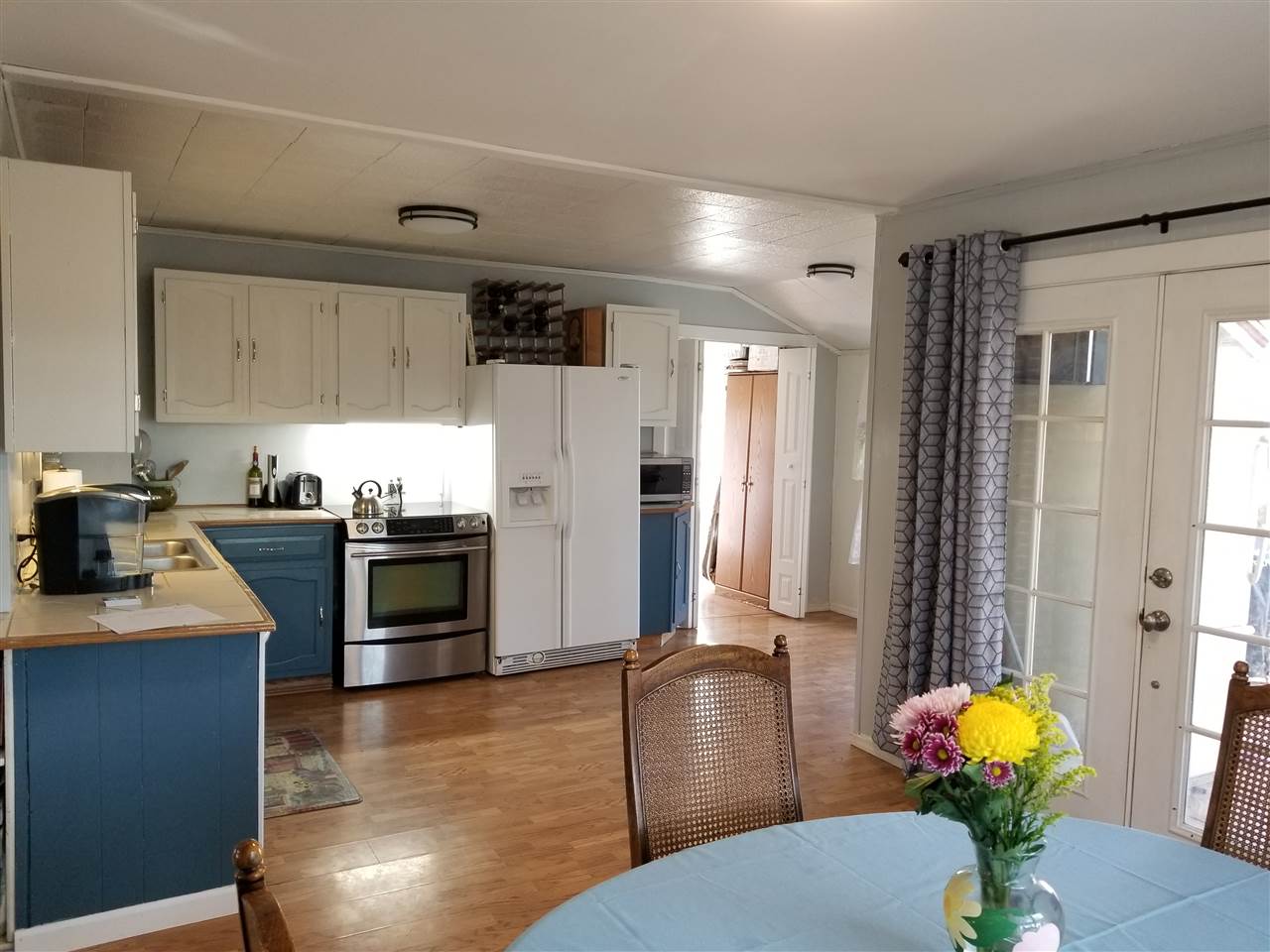 424 North Bessie Road Spokane Valley, WA 99212 - Photo 4 of 18 Gallery Image 4