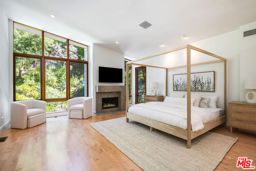 3600 Mandeville Canyon Road Los Angeles, CA 90049 - Photo 54 of 59