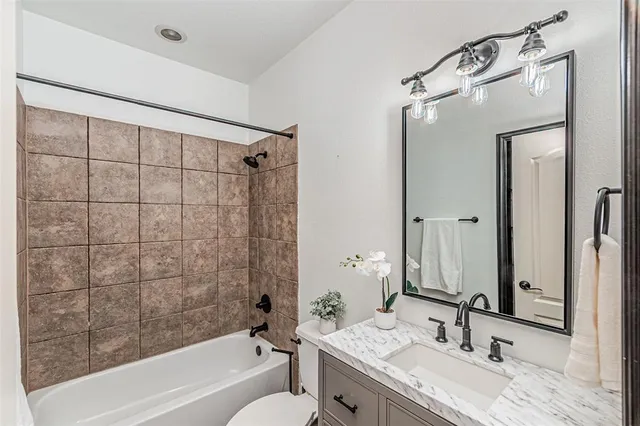 $2,000 | 3290 Munstead Trail, Frisco, TX 75033